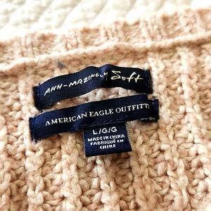 American Eagle Outfitters Soft Pink Sweater Size L